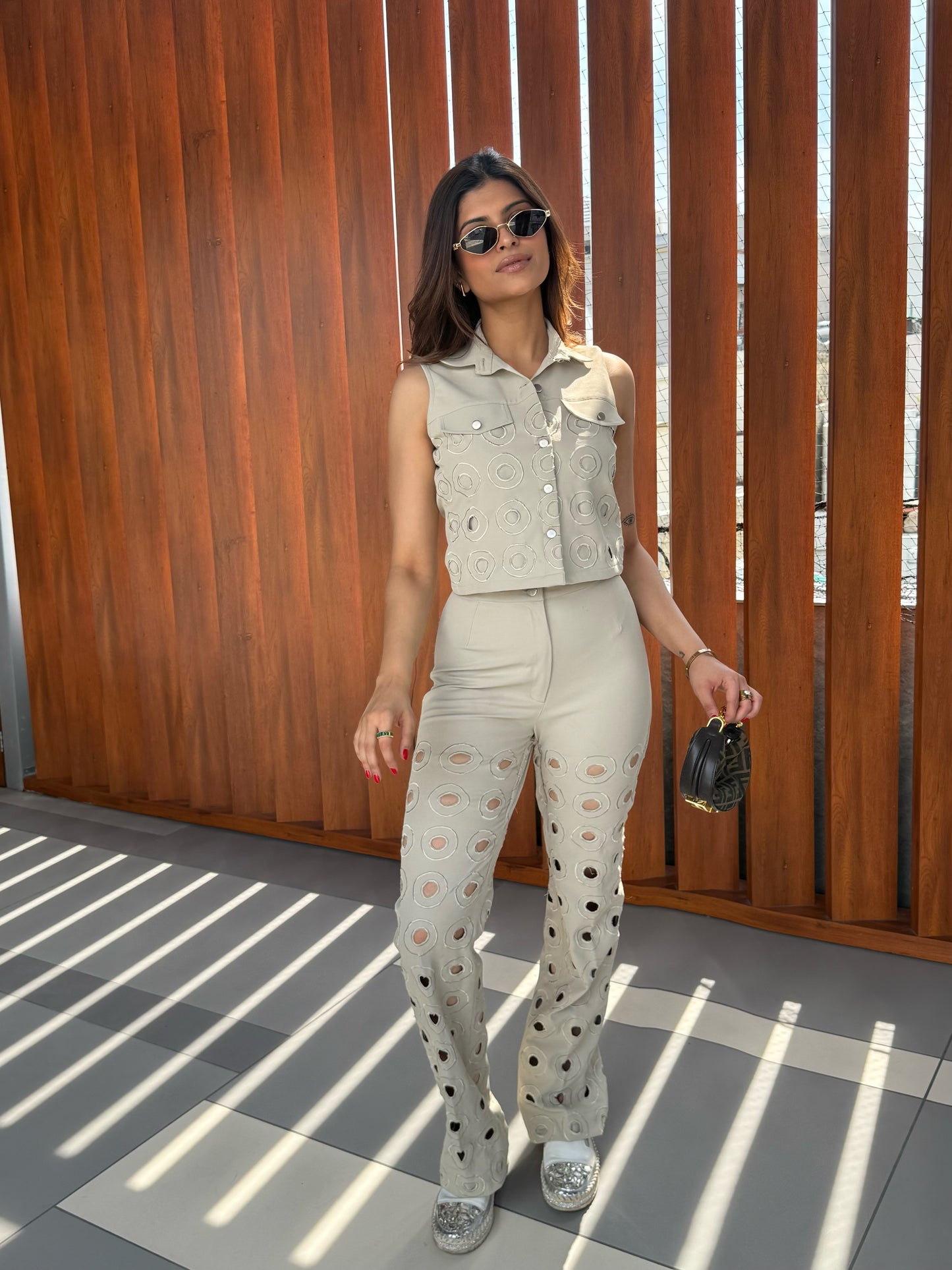 CREAM CUT SET