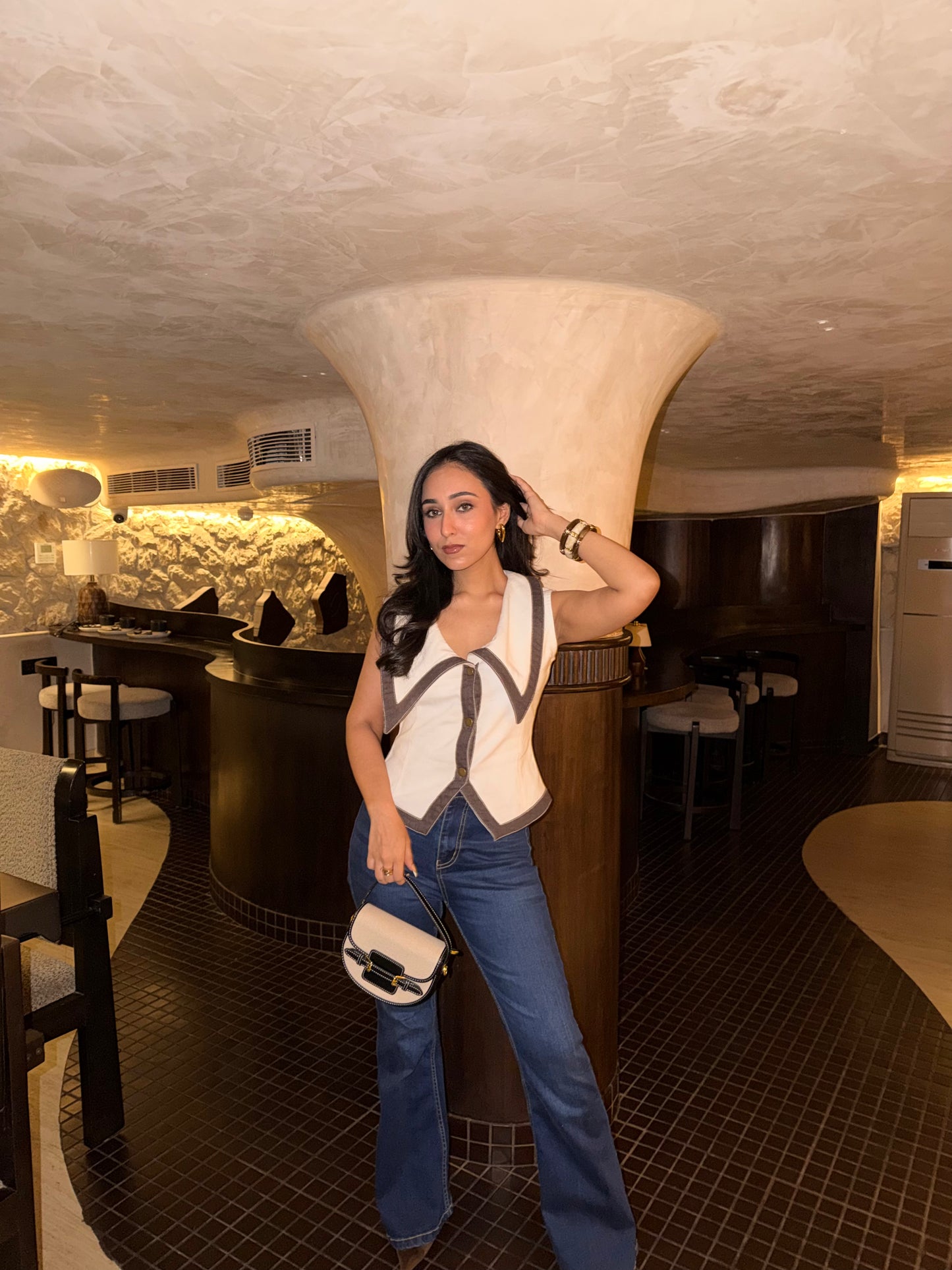 POWER COLLAR TOP